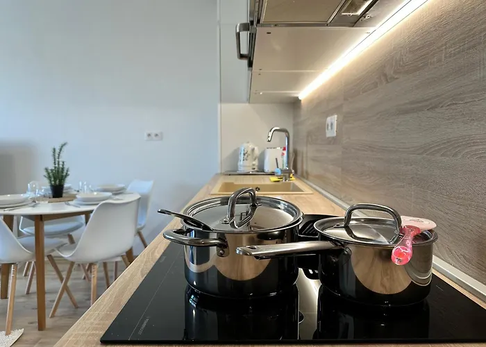 Novozariadeny Pri Starom Moste