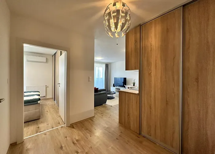 Novozariadeny Pri Starom Moste Appartement